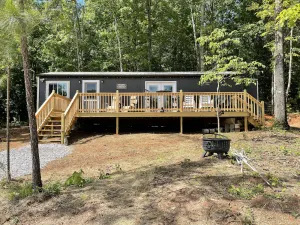 Image of Country Cabin on Pond Hosted by Randy and Max