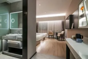 Image of FM BLEISURE Hotel Shanghai Hongqiao Airport National Exhibition Center