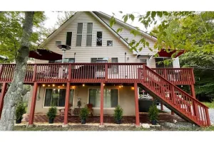 Image of New: Poconos Spacious Paradise in The Hideout