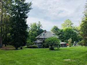 Image of Stunning Renovated Victorian