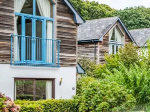Image of Stunning private villa for 4 people with WIFI, pool, TV, pets allowed and parking