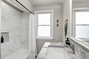 Image of New! Peaceful & Relaxing 2BR Flat Top Location