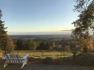 Image of Spectacular Valley View in Wine Country