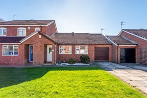 Image of 14 Acomb Wood Drive Peaceful 2-Bed Home in York with Free Parking I Pass The Keys