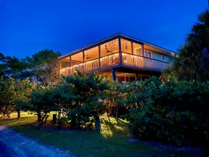 Image of Pelican Place Beach House, Little Gasparilla Island, FL Gulf Coast, Pet Friendly