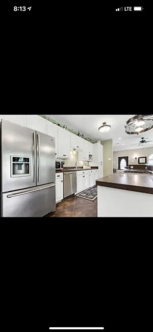 Image of Quiet, country home surrounded by nature located just minutes from amenities.