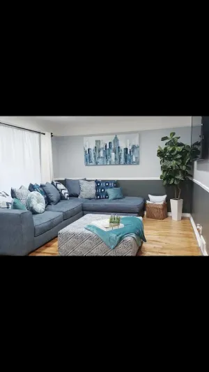 Image of Beautiful family home w\/King bed, Pool tbl, Basement