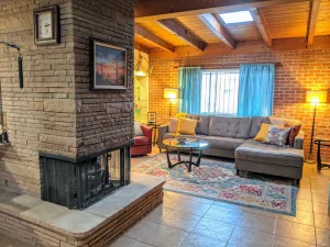 Image of Central Tucson home on quiet cul-de-sac