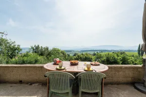 Image of Bed and breakfast \"Chambre Bleue\" with Mountain View, Private Terrace and Shared Garden