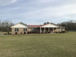 Image of Spacious Country Ranch Home.  25 Private Acres All to Yourself.