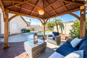 Image of Family Home 3 beds\/Private Heated Pool-10 mins to Stadium.
