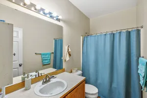 Image of Beautiful 5 bedroom spacious home for next vaca!
