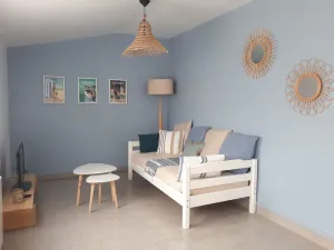 Image of 2 rooms 5 minutes from the sea