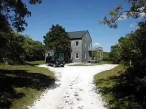 Image of Secluded Home abutting Bird Sanctuary with Duel Zone Central A\/C