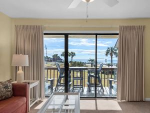 Image of Blue Surf Townhomes 23 by Newman-Dailey