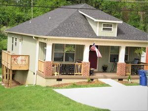 Image of Kathy's Kottage. Bungalow on the side of Missionary Ridge, Furry Friends Welcome