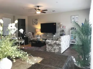 Image of Brand New Home Close to Sequoia \/w Tub & Games