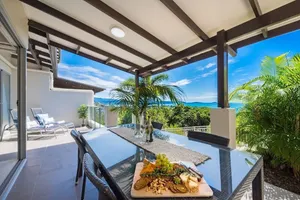 Image of 1 Bedroom Apartment in Airlie Beach with Stunning Sea Views.