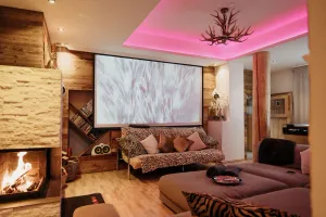 Image of Luxurious, new apartment with super facilities.