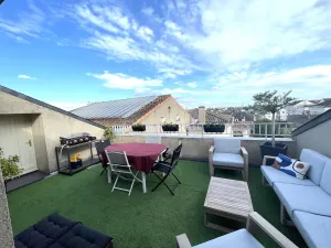 Image of Grand Appartement Hypercentre avec Terrasse et Parking