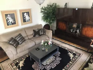 Image of Family Fun & Pet Hugs: Cozy 3-bedroom Home away from Home.