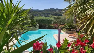 Image of Pays de Bandol, studio room in character property
