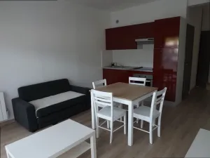 Image of Charming Ground Floor Apt, Steps from Beach & Shops