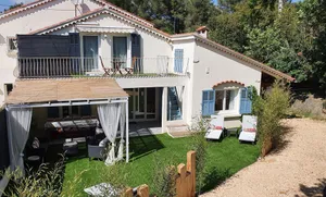 Image of House 1km from the beach with jacuzzi