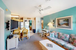 Image of Well-Equipped Condo w\/Private Deck, Patio, Washer\/Dryer, Shared Pools & Tennis
