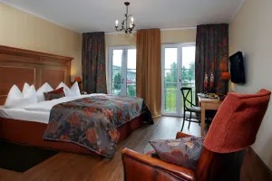Image of Away from the hustle and bustle and yet close to the city - with perfect transport links