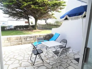 Image of Apartment 2 rooms 4 people with WIFI 50 m from the beach of Courégant