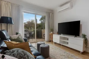 Image of Carrington Views,3 Bedrooms, CBD, Parking
