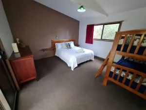 Image of Peaceful, relaxing eco cabin surrounded by nature, 50 min from Hobart