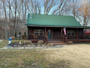Image of Stunning Cabin on Green River Lake