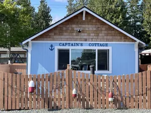 Image of ⚓️Captain's Cottage ⚓️