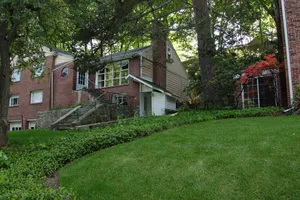 Image of Newly furnished and renovated, nice & cozy 4BR-Free parking