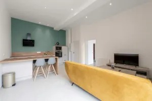Image of New, quiet, comfortable 3-star Meublé de Tourisme apartment.