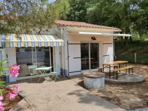 Image of Maison rénovée proche plage, jardin clos, terrasse et parking privé - FR-1-22-353