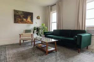 Image of Charming & Newly Renovated 2BR in St Albans