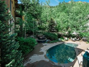 Image of Lift One - Mountain-side, 1 bedroom, stylish remodel with view of Aspen mountain