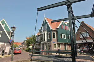 Image of Luxury apartment in the heart of the center of Volendam 30 meters from the harbor.