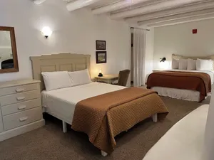 Image of Triple Queen Room w\/ shared deck - 14