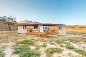 Image of Five-Acreage Retreat - Mountain Views & Fireplace