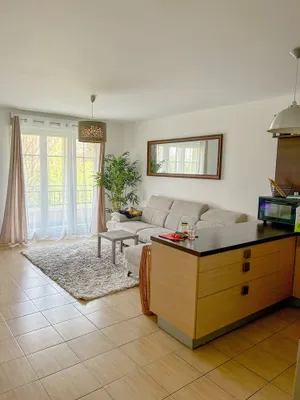 Image of Jolie f2 Cosy Avec Balcon