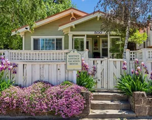 Image of Charming  Historical Cottage  Downtown MT Shasta. Licensed