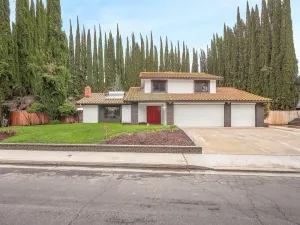Image of Newly remodeled 4 bed 3 bathroom home near Yosemite & Kings Canyon national park