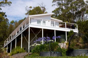 Image of Wallaby Cottage - a peaceful Bruny Island retreat with a beautiful view