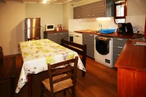 Image of Appartement cosy rénové pour 6 pers, skis aux pieds, balcon sud, proche garderie, belles prestations - FR-1-322-257