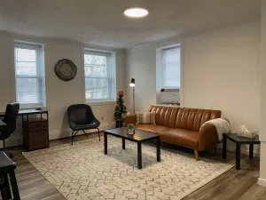 Image of Modern 1 BR apt | Close to everything | Whitesboro