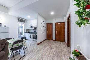Image of Kampion by People Rentals